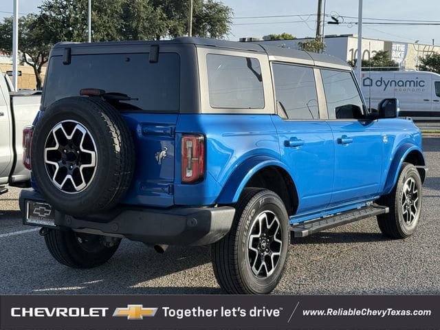 Used 2022 Ford Bronco Outer Banks AWD/4WD image 6