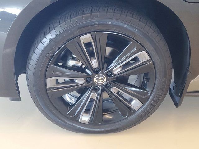 Used 2023 Toyota bZ4X Limited w/ Weather Package AWD/4WD image 6