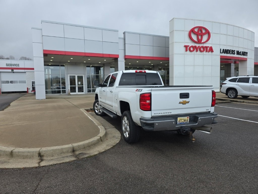 Used 2018 Chevrolet Silverado 2500 LTZ w/ Duramax Plus Package image 5