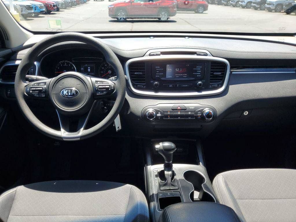 Used 2016 Kia Sorento AWD image 23