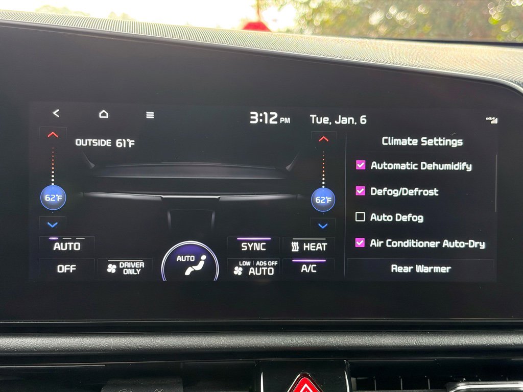 Used 2023 Kia Niro Wave w/ Wave Preserve Package image 14