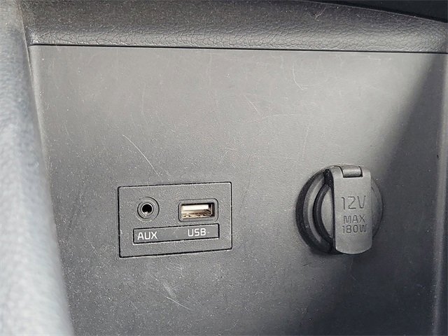 Used 2017 Kia Forte LX image 29