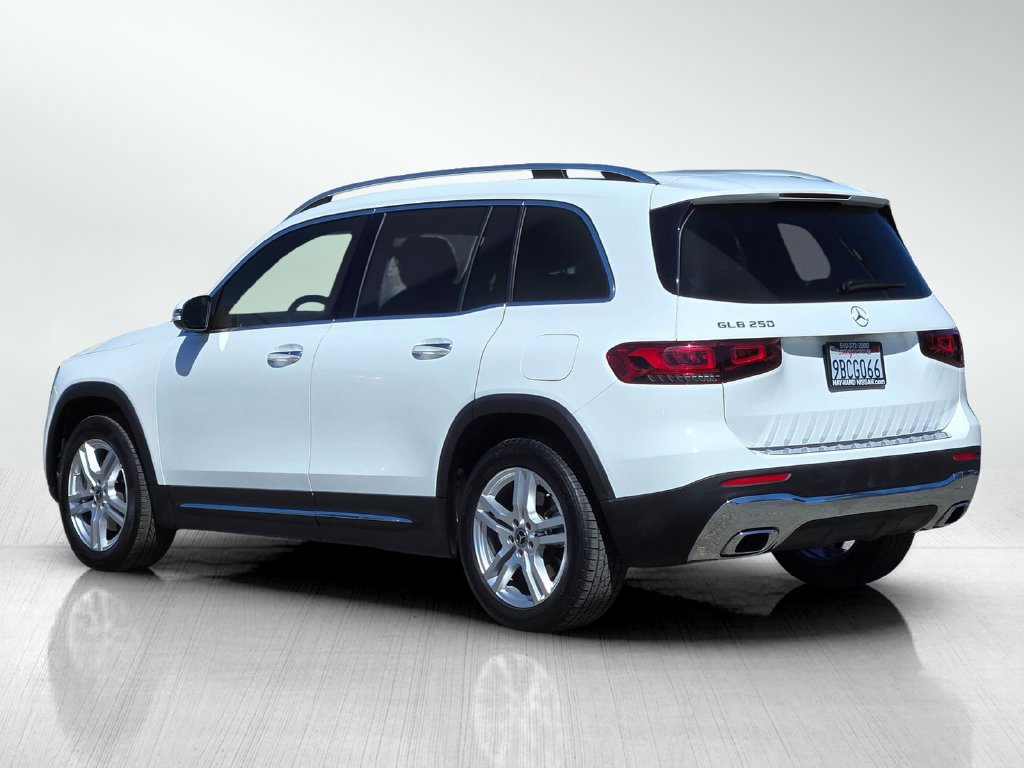 Used 2022 Mercedes-Benz GLB 250 image 7