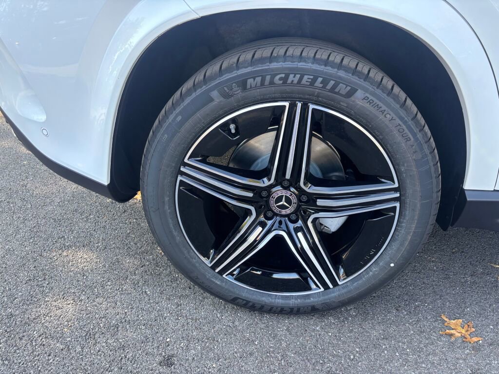 New 2026 Mercedes-Benz GLE 450e 4MATIC image 8