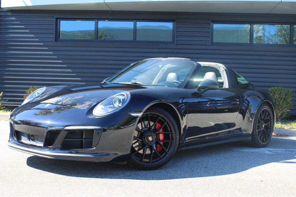 Used 2019 Porsche 911 Targa 4 GTS image 1