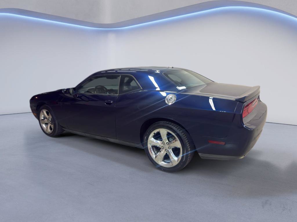 Used 2013 Dodge Challenger R/T Plus RWD image 5