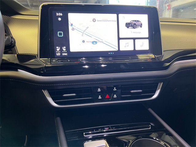 New 2026 Volkswagen Atlas Cross Sport SEL image 17