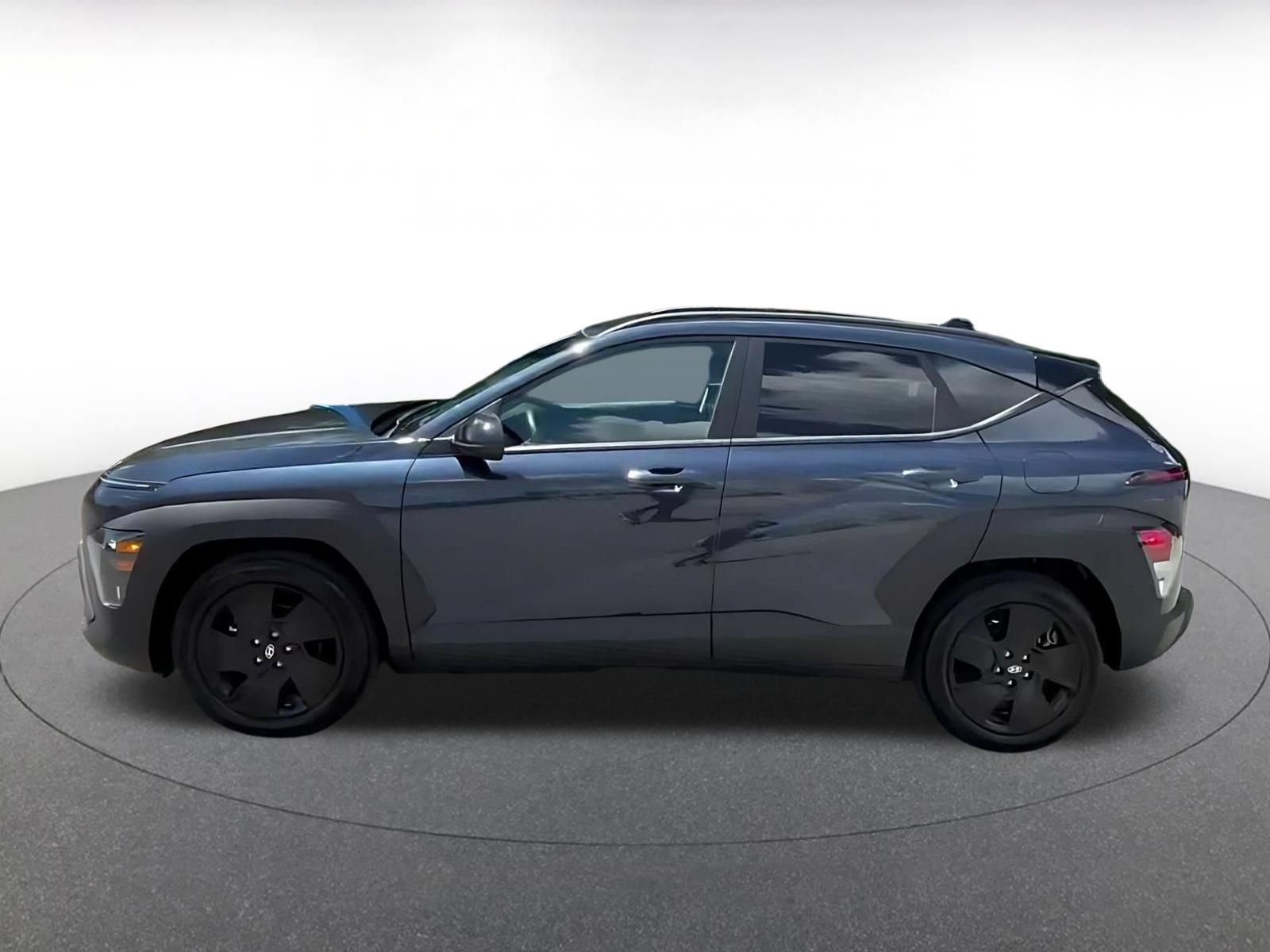 Used 2026 Hyundai Kona SEL Sport FWD image 8