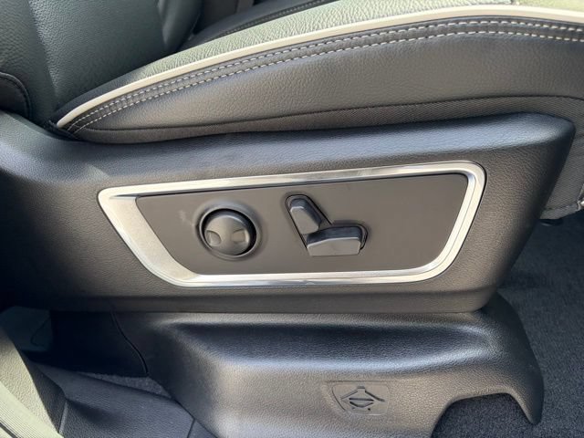 New 2026 RAM 1500 Laramie w/ Night Edition AWD/4WD image 30