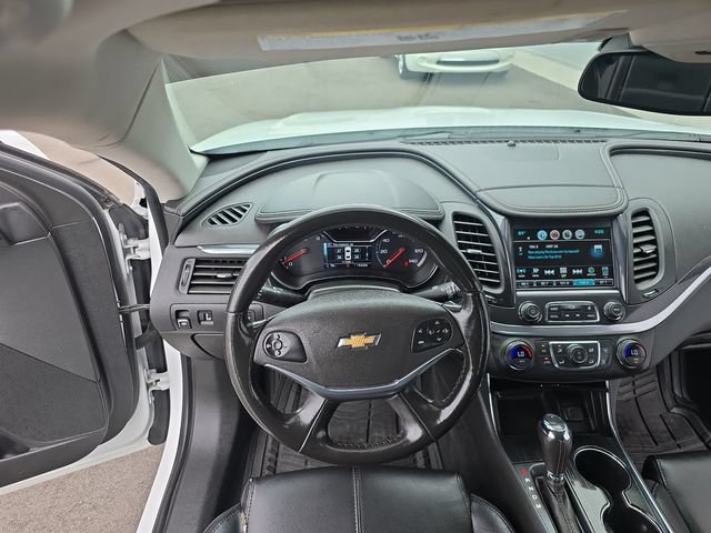 Used 2020 Chevrolet Impala LT FWD image 11