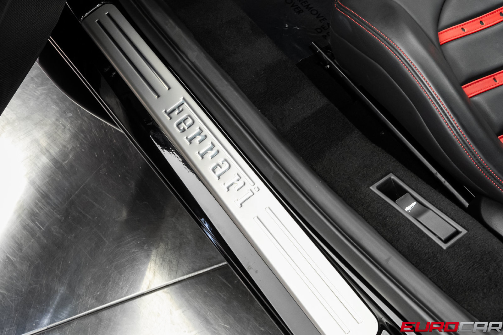 Used 2022 Ferrari F8 Tributo RWD image 45