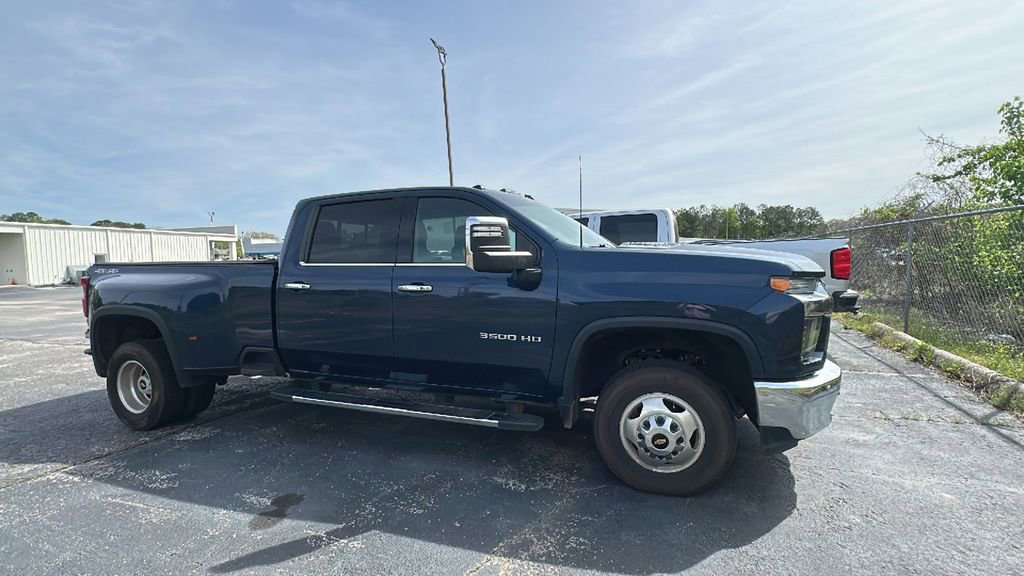 Used 2020 Chevrolet Silverado 3500 LTZ w/ LTZ Plus Package image 10