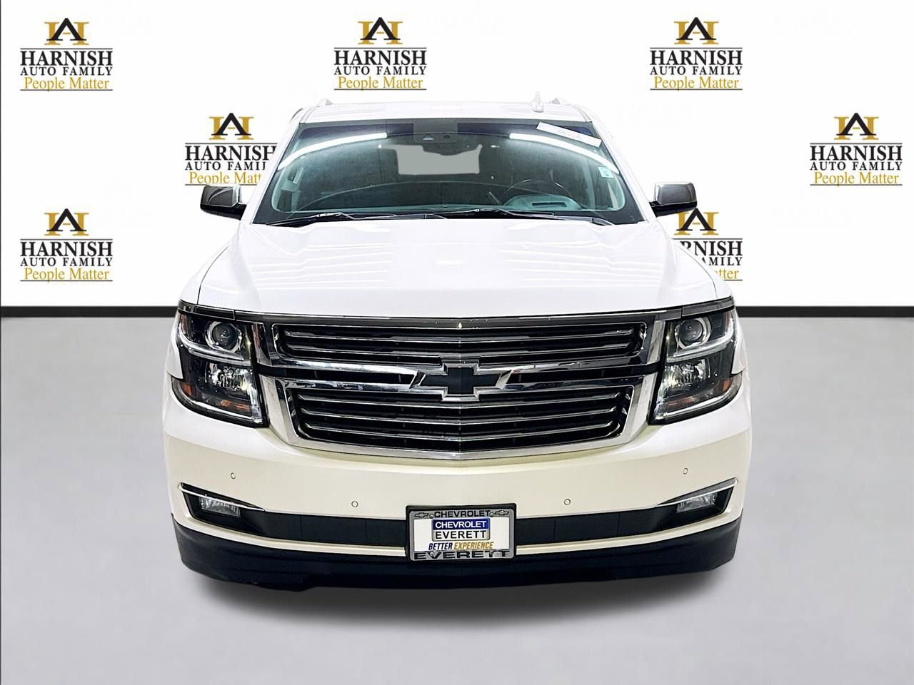 Used 2017 Chevrolet Suburban Premier image 2