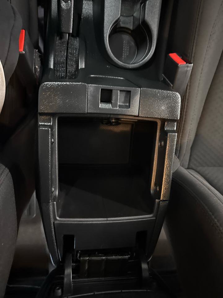 Used 2018 Jeep Wrangler Unlimited Sport w/ Connectivity Group image 20