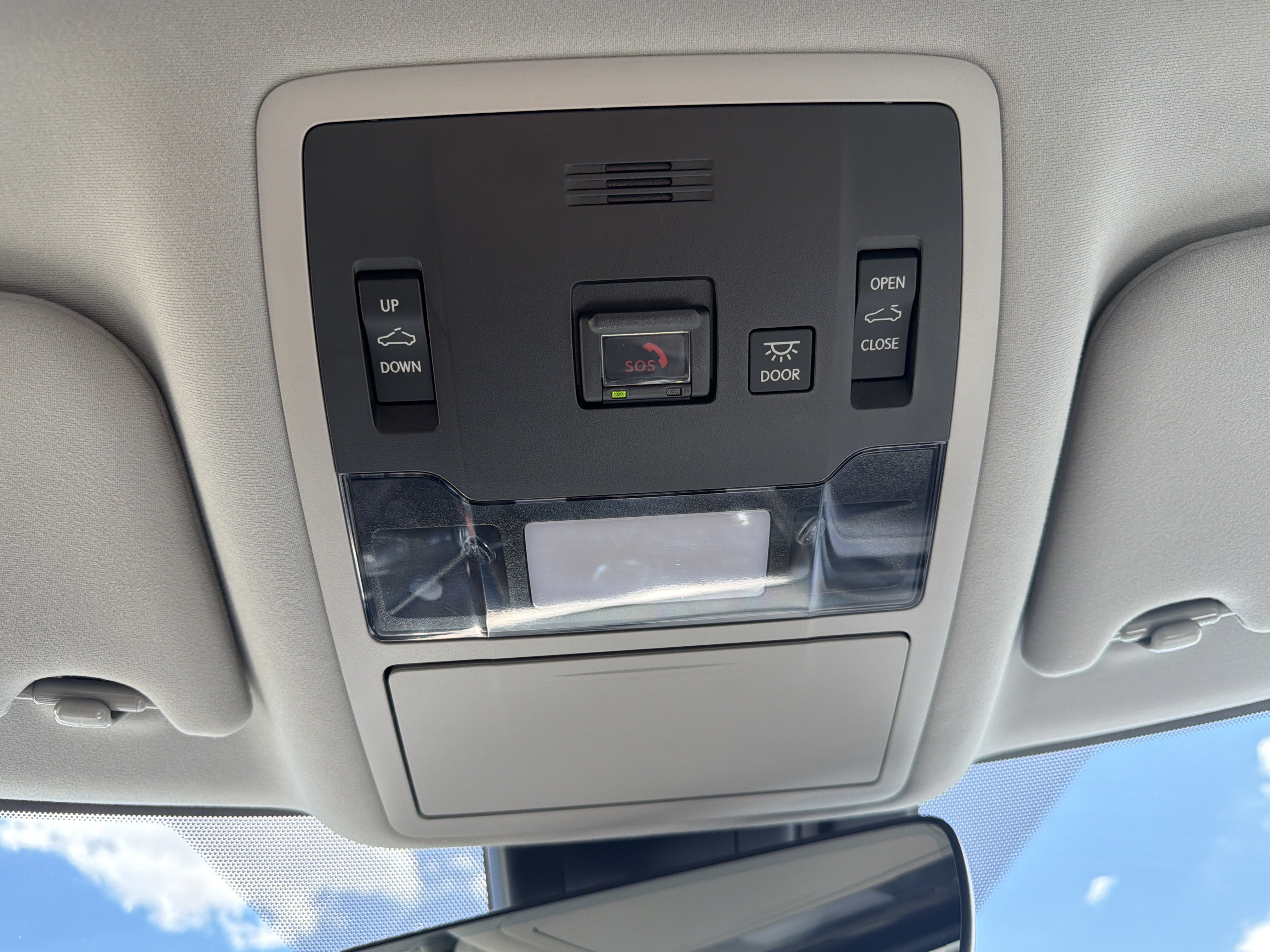 Used 2021 Lexus RX 450h AWD w/ Premium Package image 23