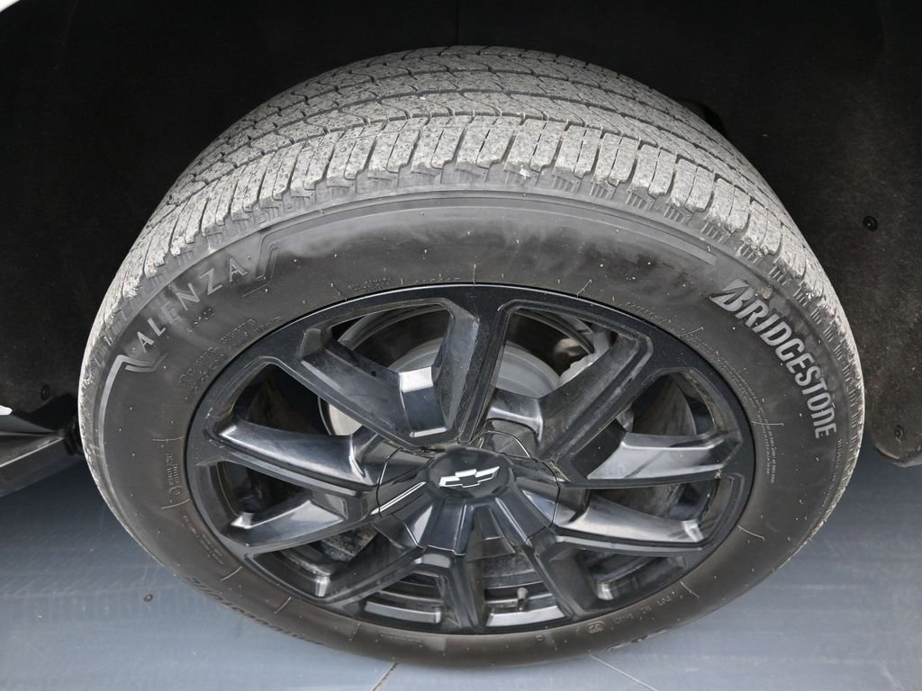 Used 2023 Chevrolet Tahoe RST w/ Sport Performance Package image 9