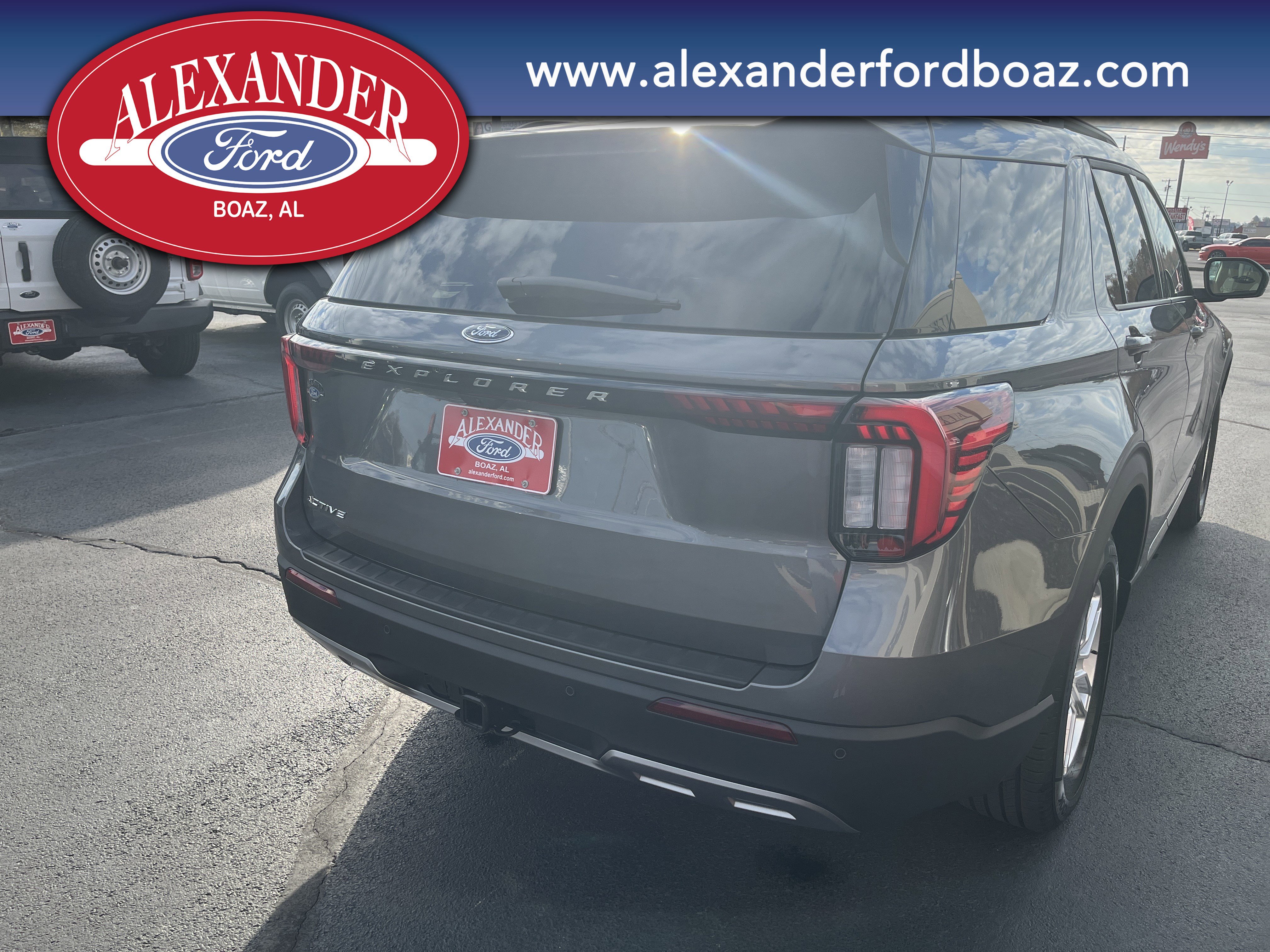 New 2026 Ford Explorer Active w/ Active Comfort Package image 6