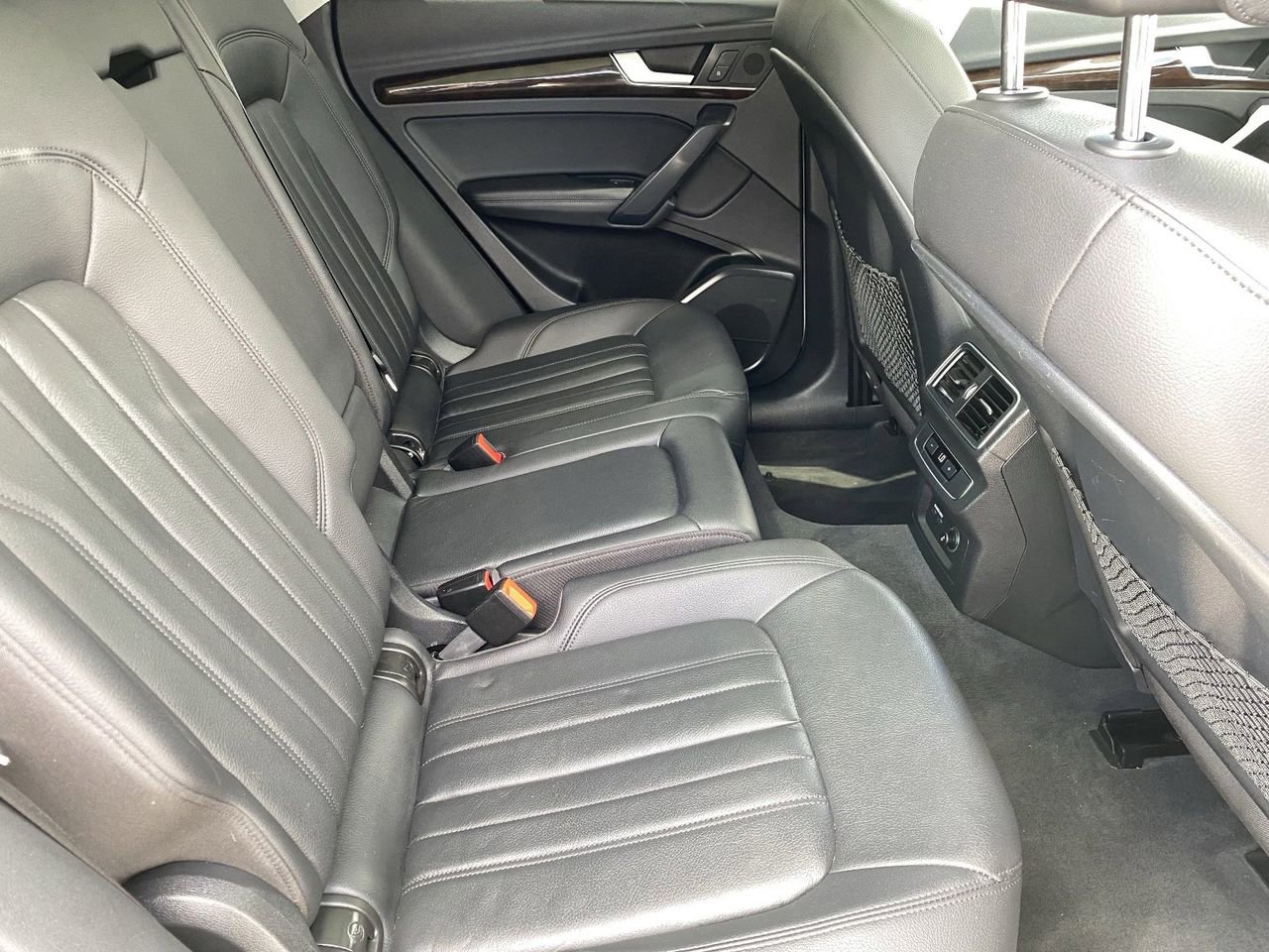 Used 2019 Audi Q5 2.0T Premium Plus w/ Premium Plus Package AWD/4WD image 12
