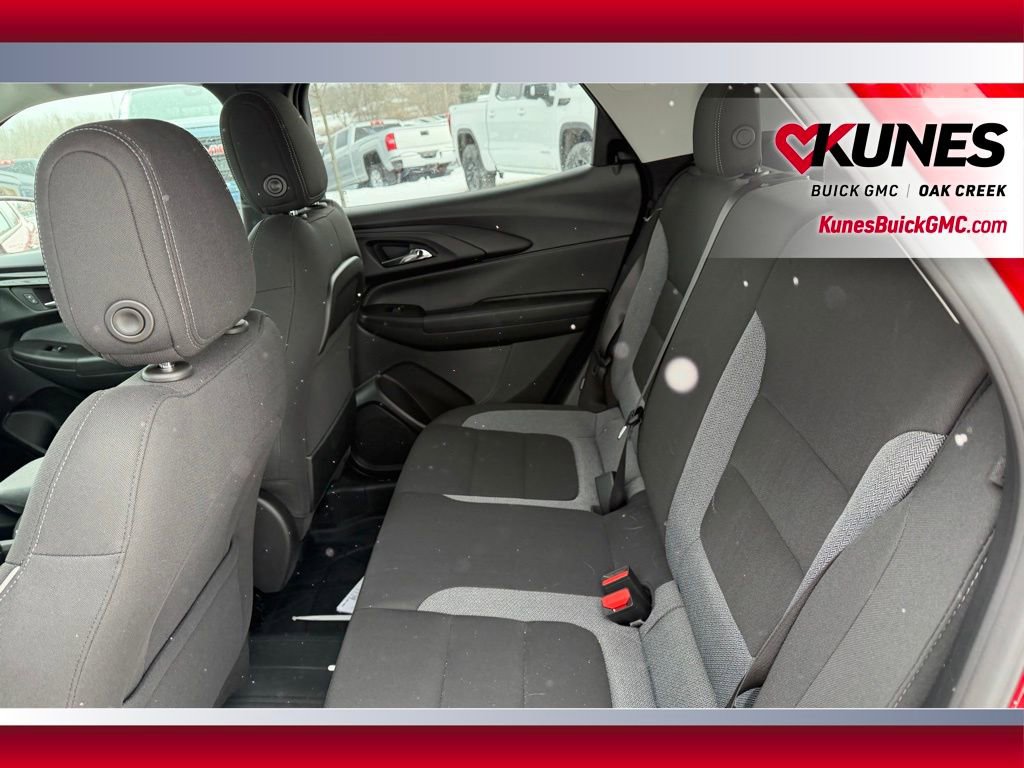 Used 2026 Chevrolet TrailBlazer LT w/ LT Cold Weather Package image 8