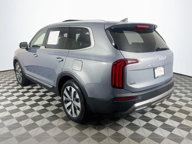 Used 2022 Kia Telluride EX w/ EX Premium Package FWD image 6