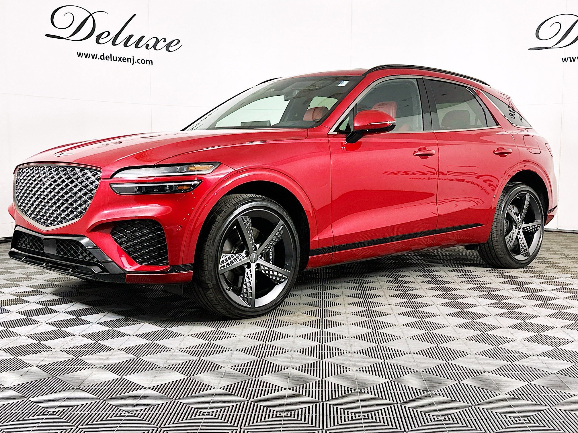 Used 2024 Genesis GV70 3.5T Sport w/ Sport Prestige Package image 3