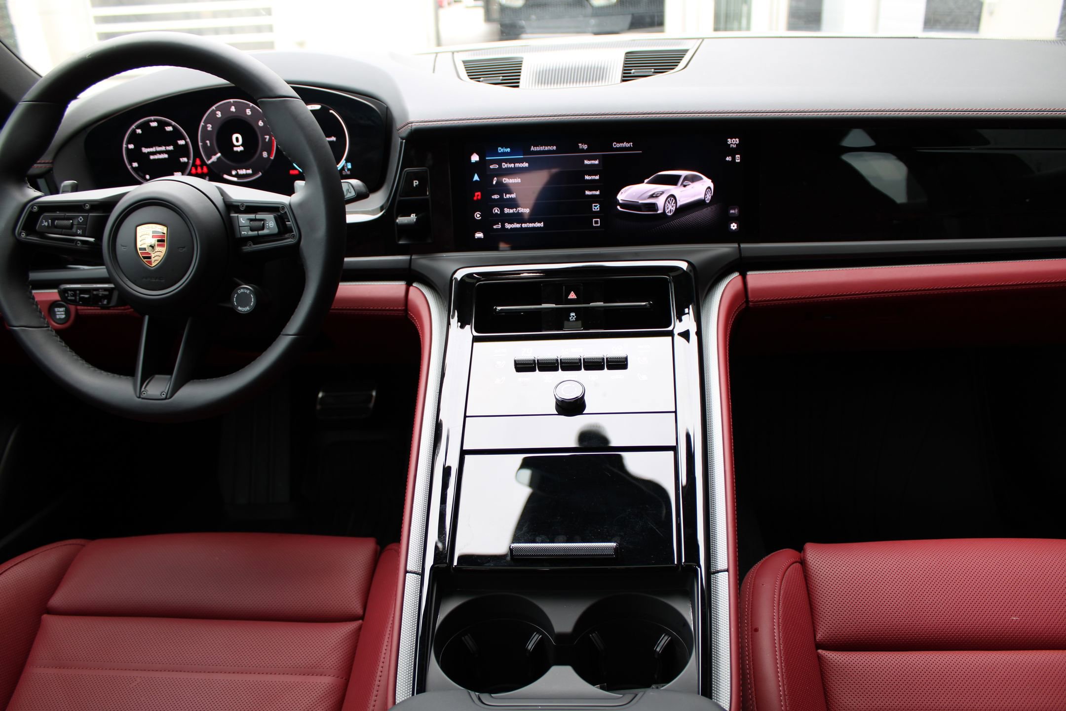 Certified 2025 Porsche Panamera 4 image 22