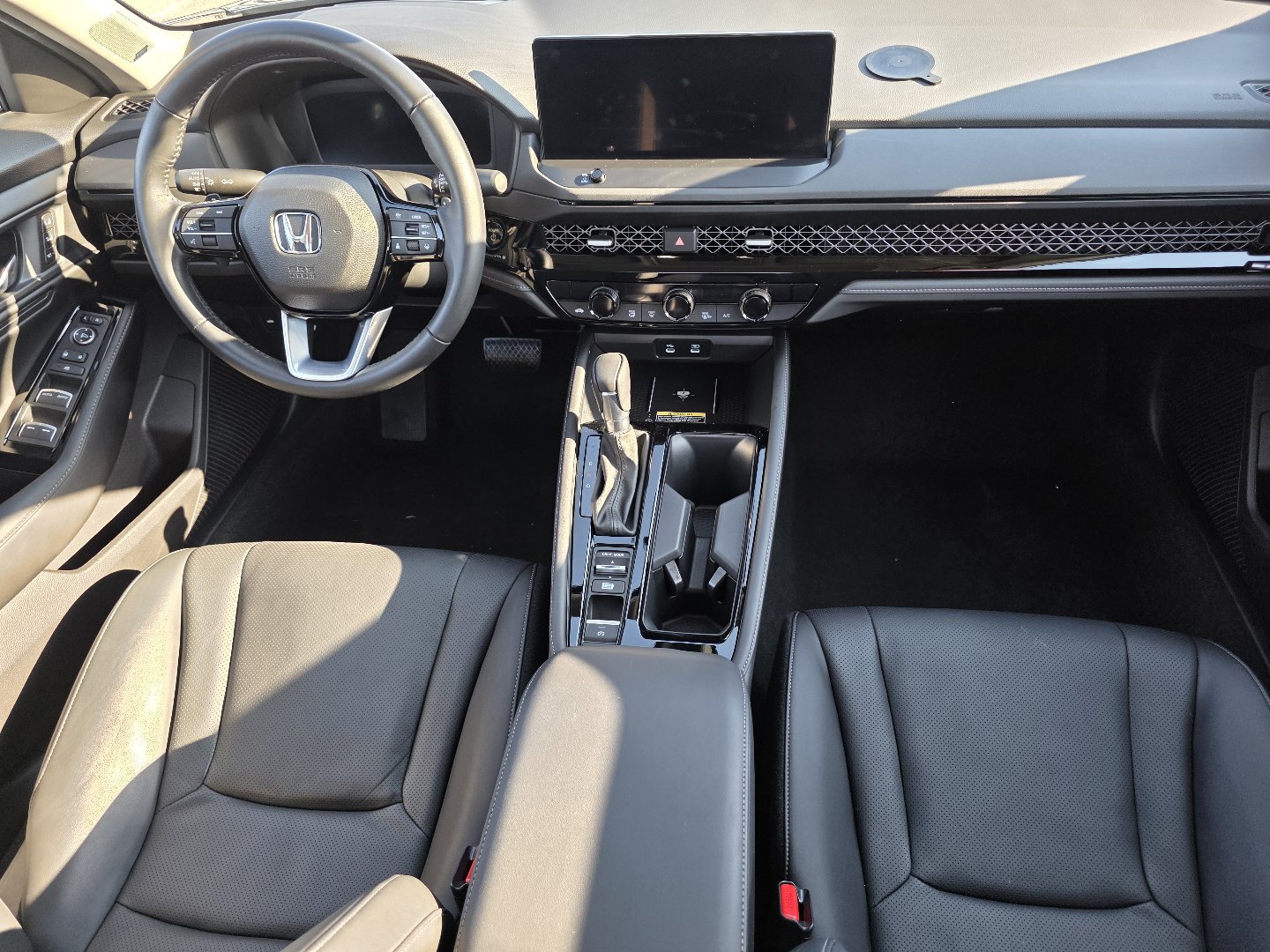 Used 2024 Honda Accord Touring image 22