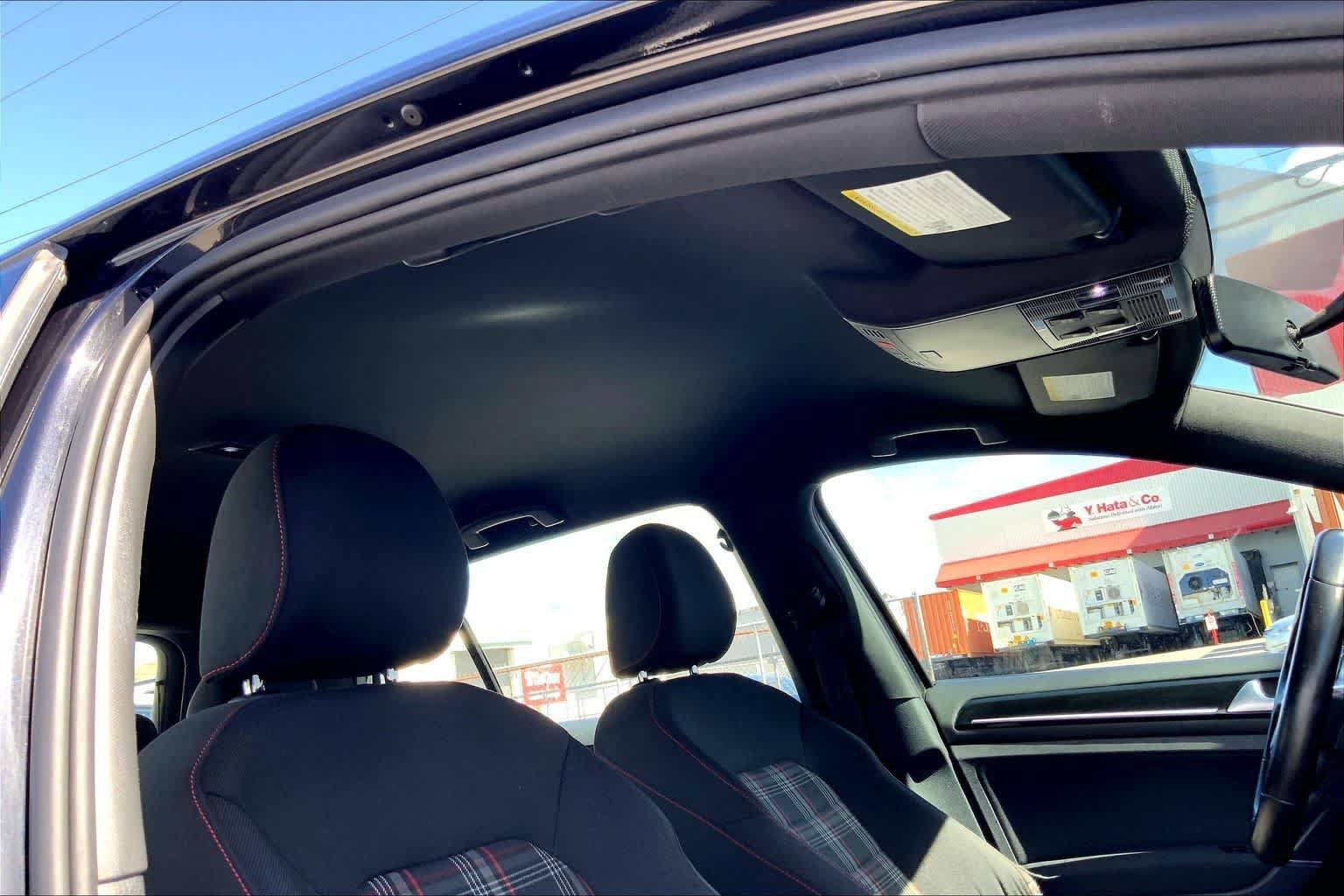 Used 2016 Volkswagen GTI S FWD image 30