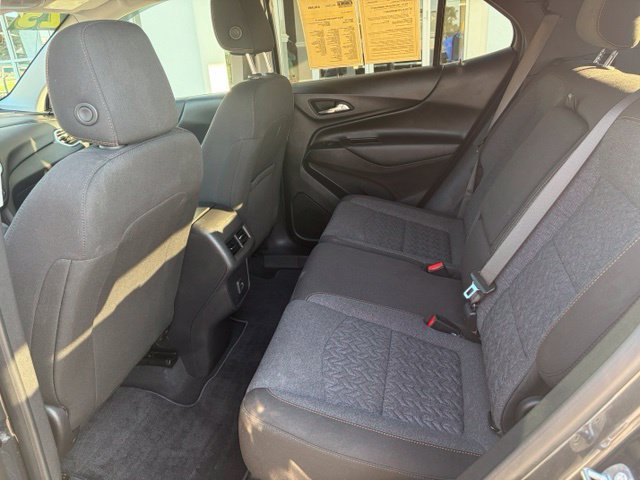 Used 2023 Chevrolet Equinox LT AWD/4WD image 11