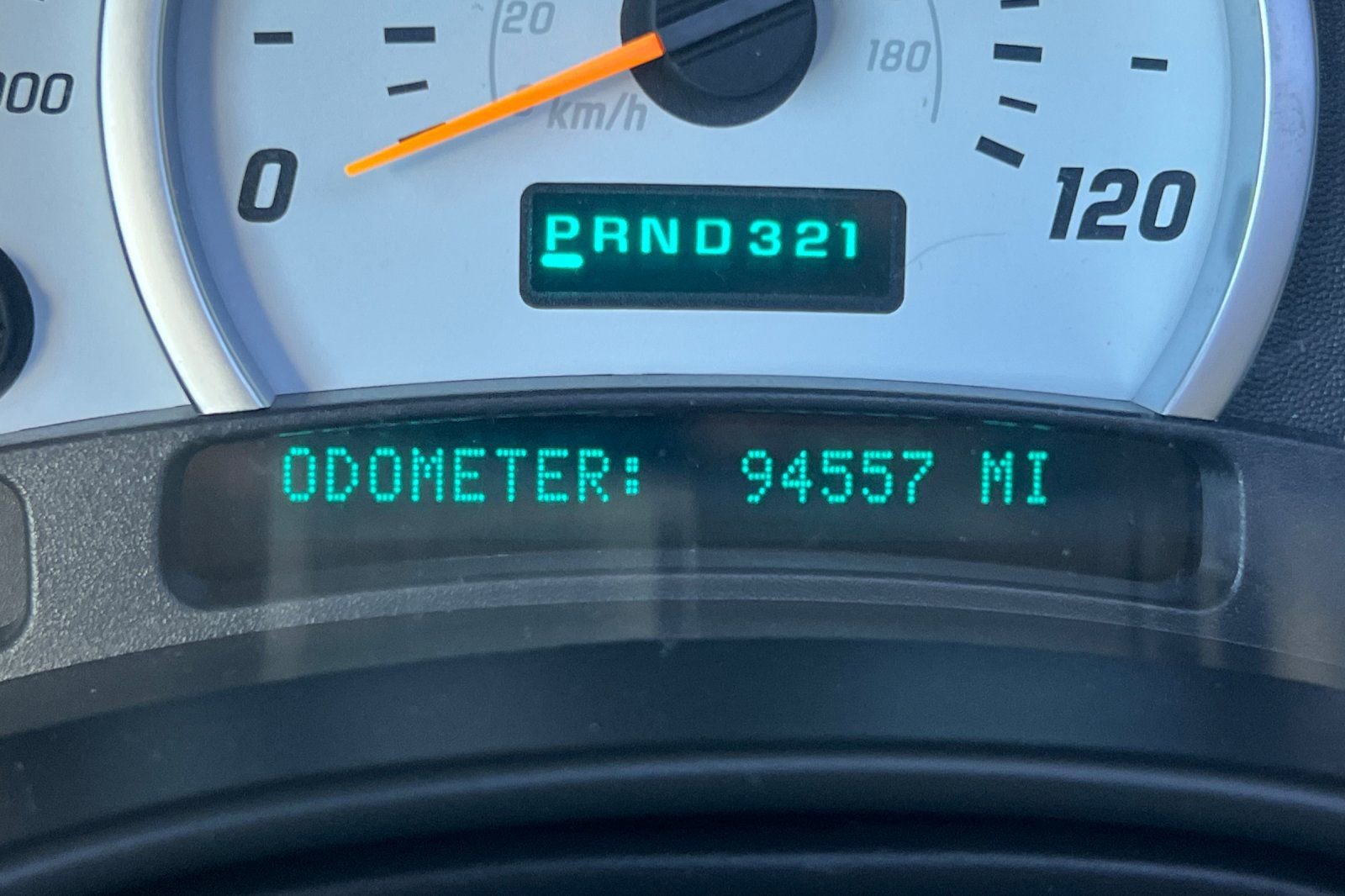 Used 2004 HUMMER H2 w/ Preferred Equipment Group image 22