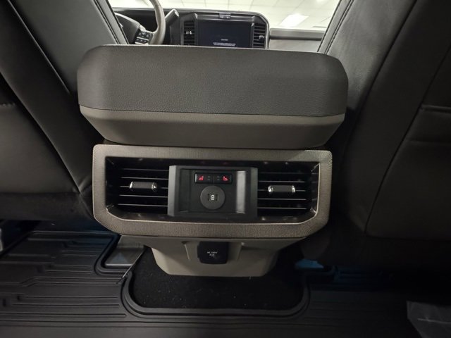 New 2026 Ford F350 Platinum w/ Platinum Plus Package image 9