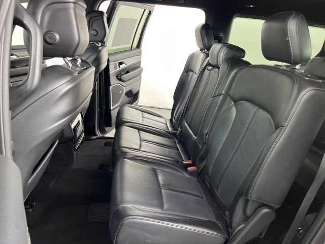 Used 2024 Jeep Wagoneer Series II w/ Flexible Seating Group image 42