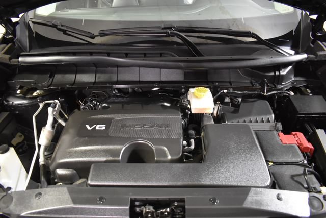 Used 2023 Nissan Pathfinder SL AWD/4WD image 41