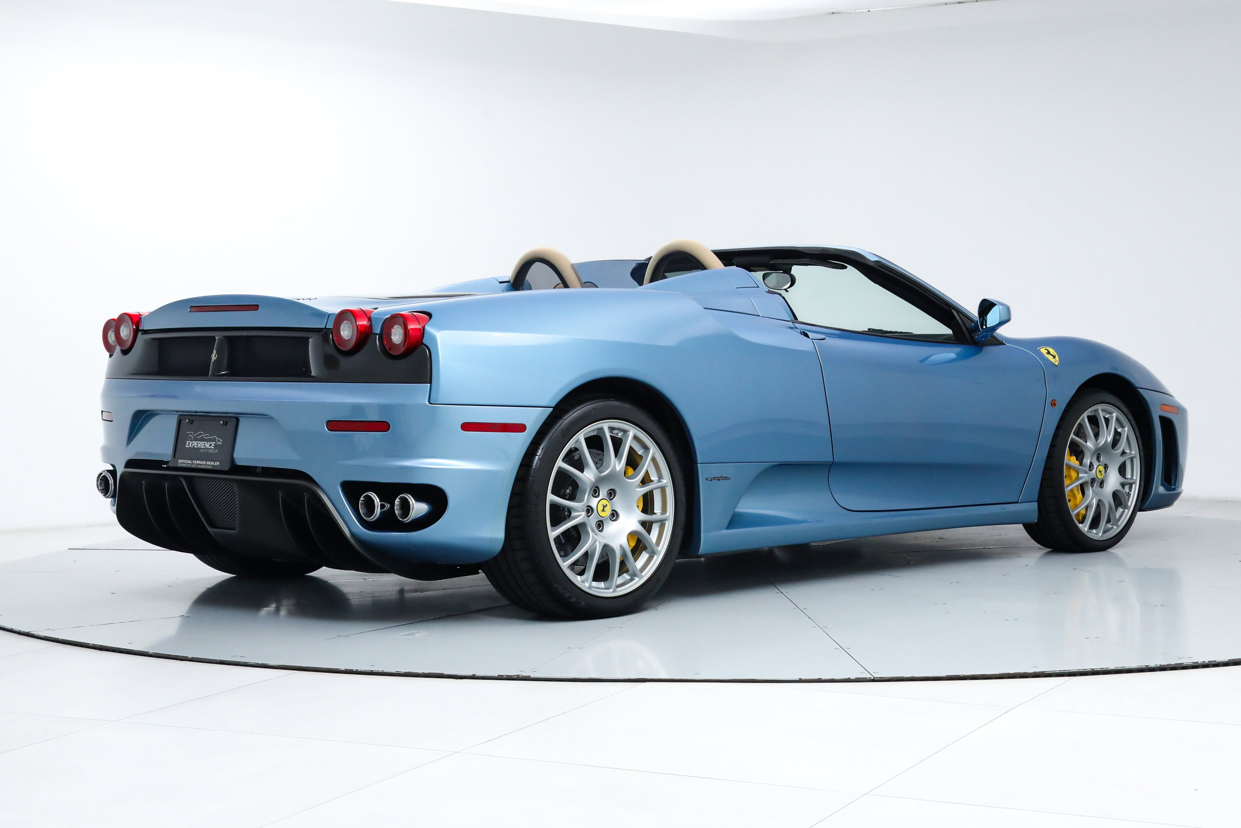 Used 2008 Ferrari F430 Spider RWD image 3
