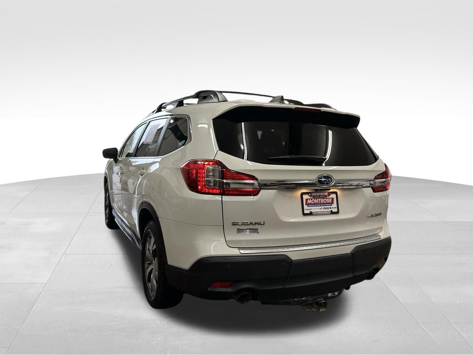 Used 2022 Subaru Ascent Premium w/ Convenience Package AWD/4WD image 4