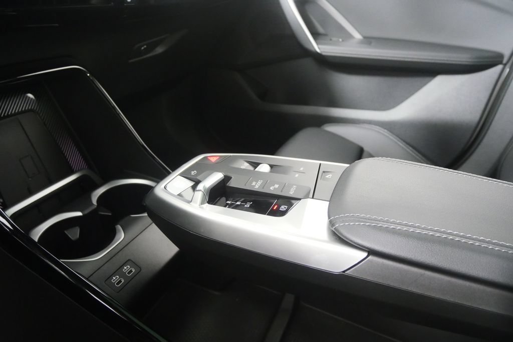 Certified 2026 BMW X2 xDrive28i AWD/4WD image 23
