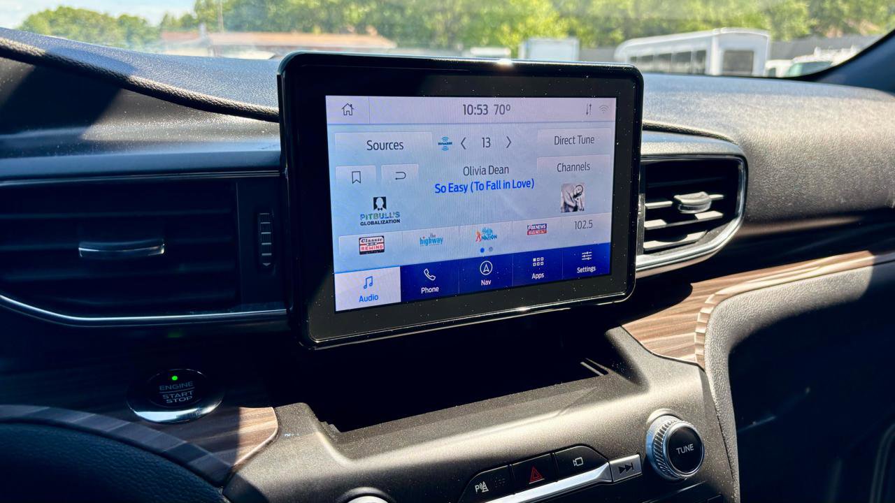 Used 2020 Ford Explorer Limited AWD/4WD image 21