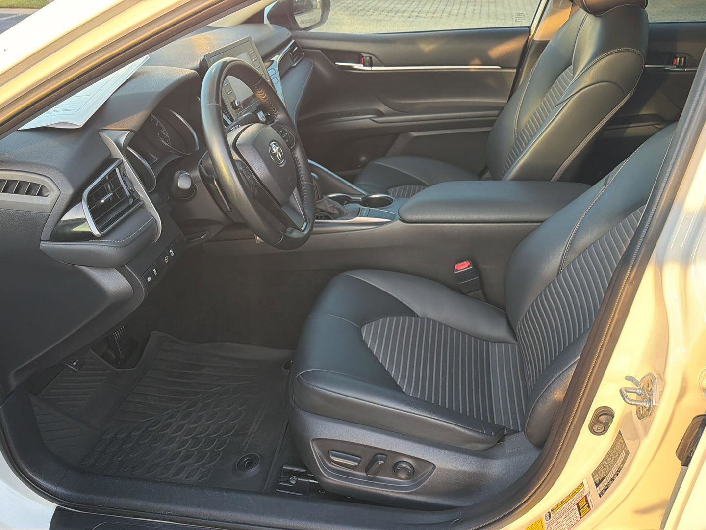 Certified 2022 Toyota Camry SE FWD image 10