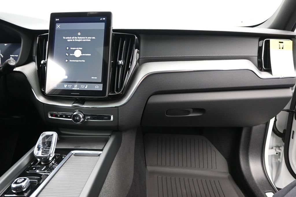 New 2026 Volvo XC60 T8 Ultra w/ Climate Package AWD/4WD image 20