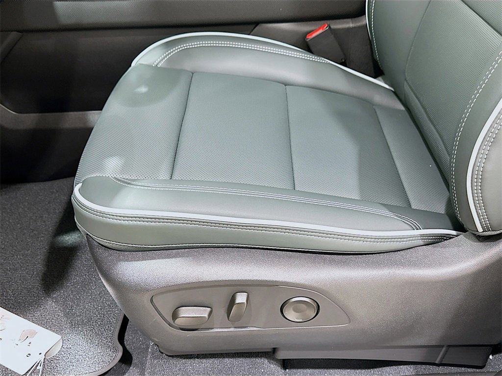 New 2026 GMC Sierra EV AT4 w/ AT4 Premium Package image 20