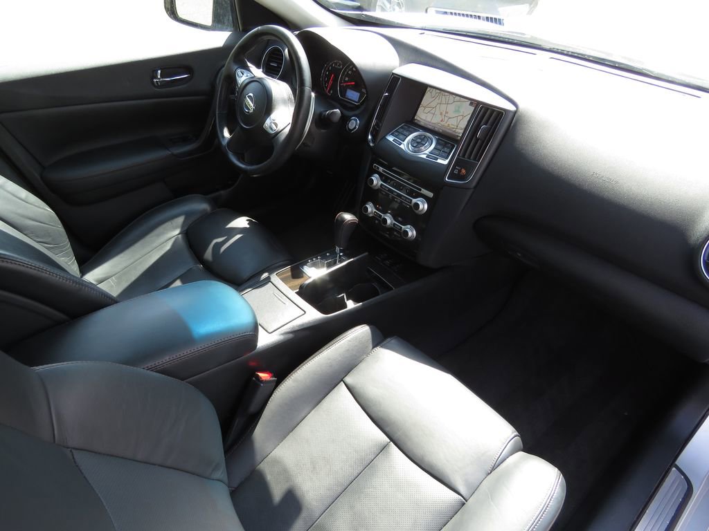 Used 2014 Nissan Maxima 3.5 SV w/ Premium Package FWD image 14