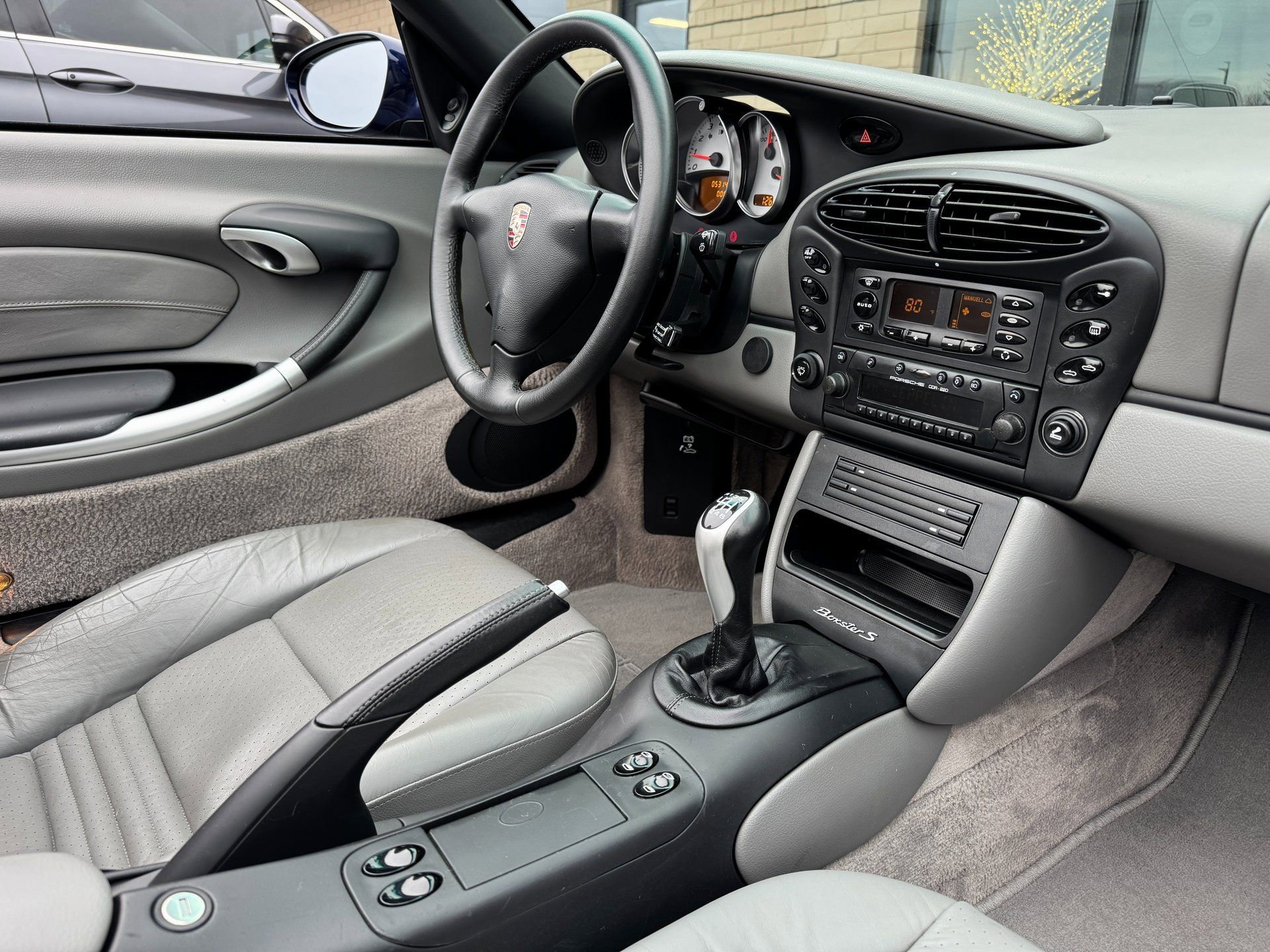 Used 2001 Porsche Boxster S image 29