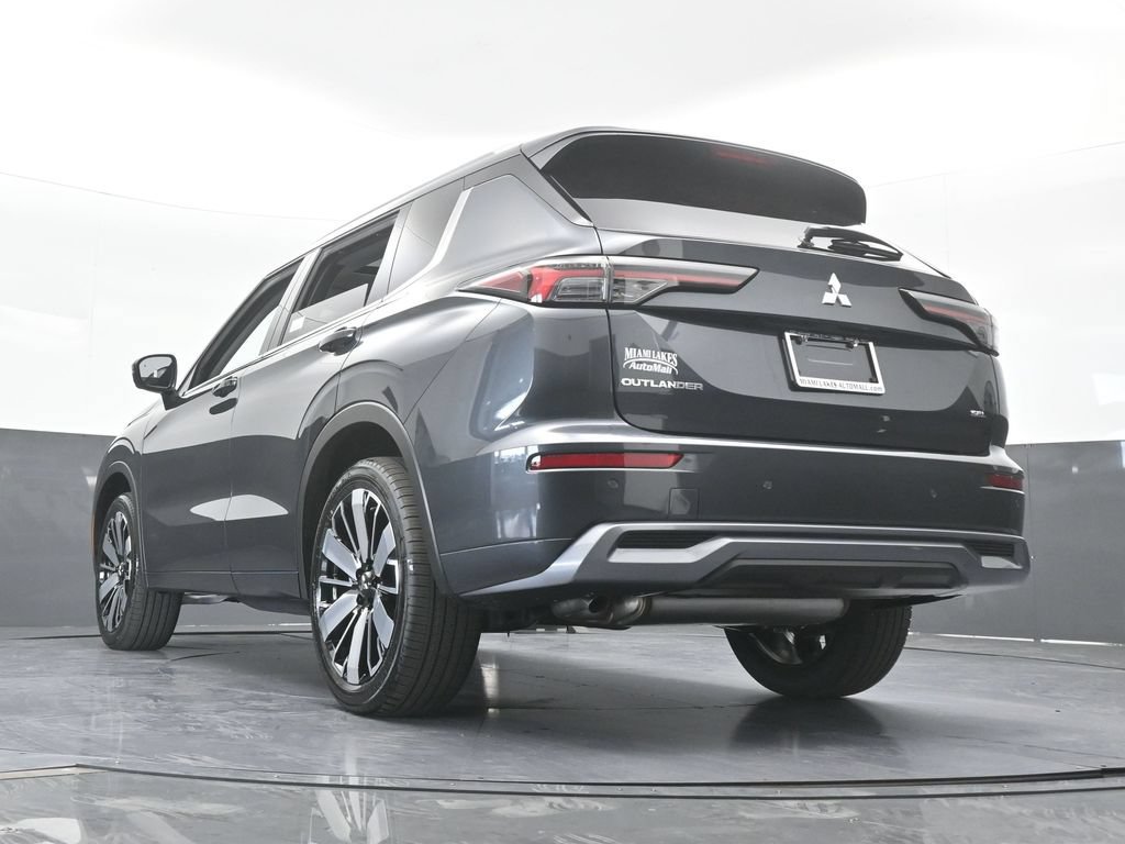 New 2026 Mitsubishi Outlander SEL FWD image 64