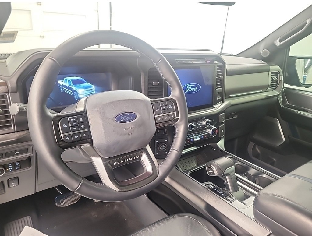 Used 2024 Ford F150 Platinum image 9