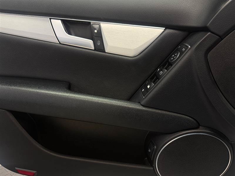 Used 2014 Mercedes-Benz C 250 Sedan image 13