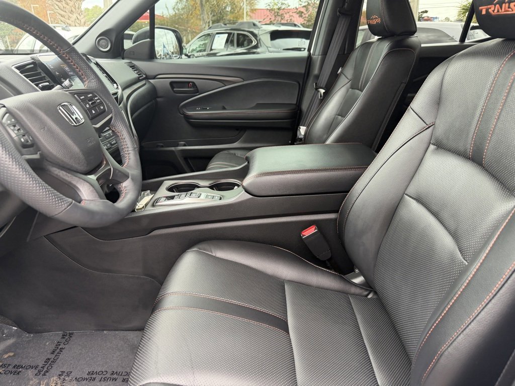 Certified 2025 Honda Ridgeline TrailSport image 19