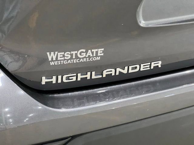 Used 2023 Toyota Highlander L AWD/4WD image 42