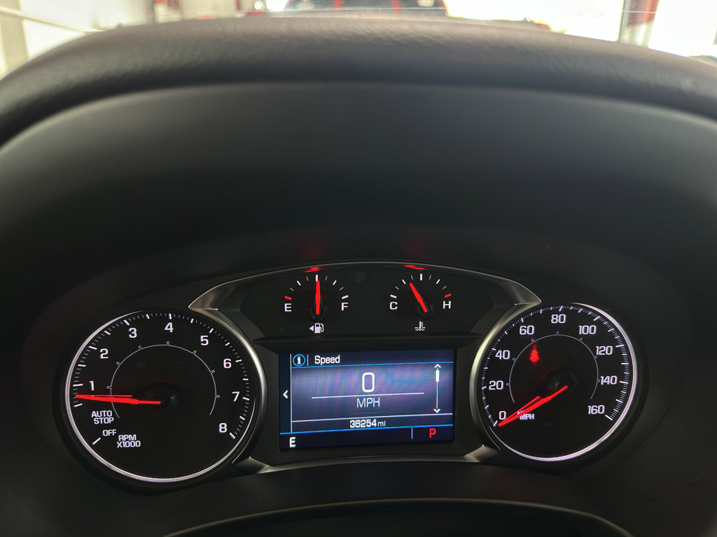 Used 2024 GMC Terrain SLE image 12