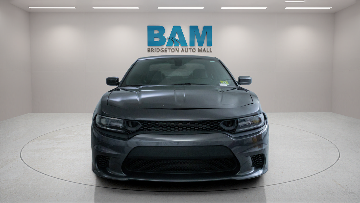 Used 2021 Dodge Charger SXT w/ Leather Interior Group RWD image 2