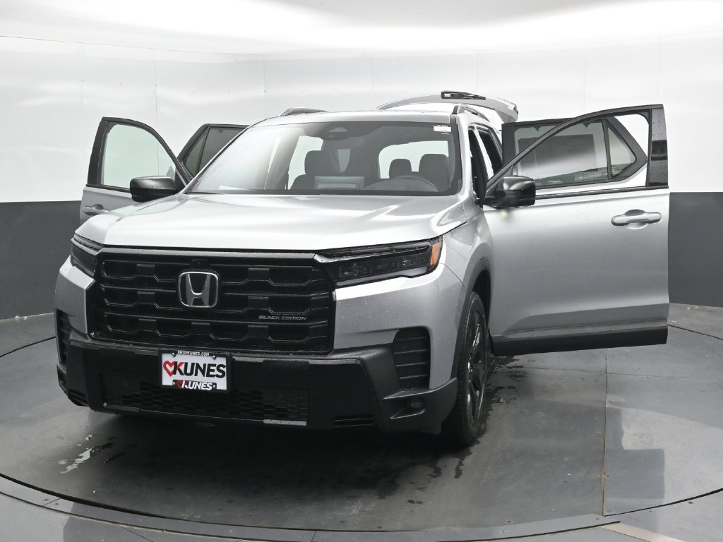 New 2026 Honda Pilot Black Edition image 42